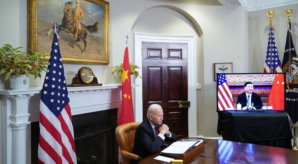 ABD Başkanı Joe Biden görüşme yapıyor