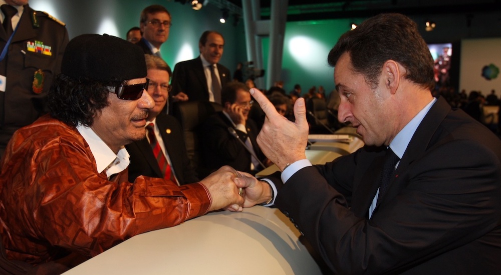 Devrik Libya lideri Muammer Kaddafi ve Fransa Cumhurbaşkanı Nicolas Sarkozy
