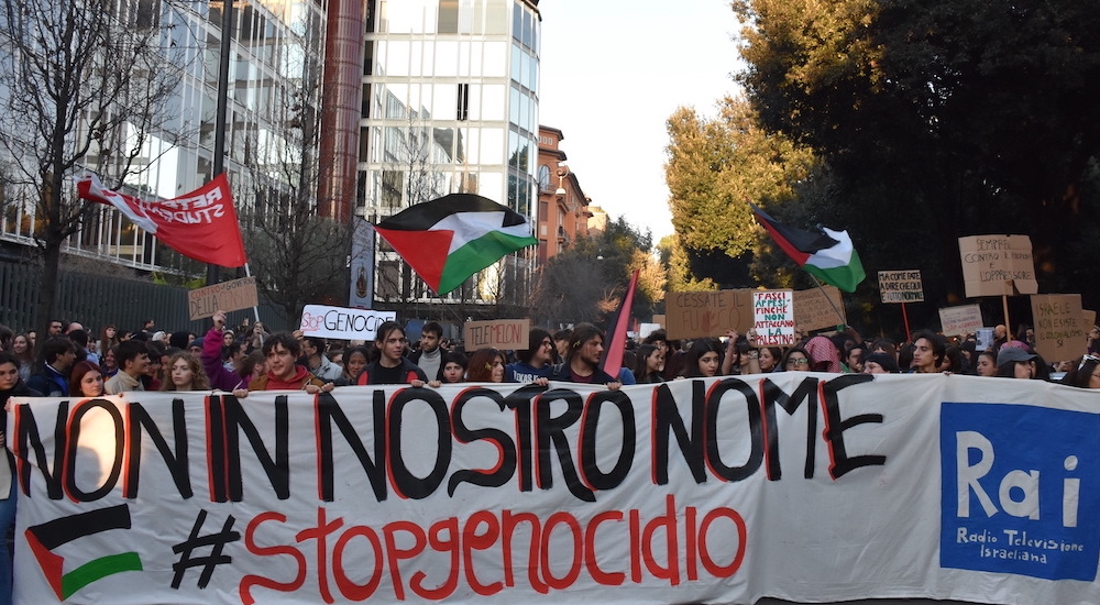 Roma’da Mazzini Caddesi'nde RAI yönetimine tepki