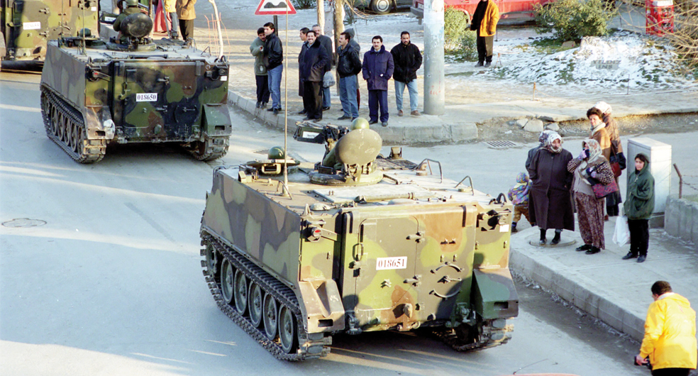 Temmuz Sıcağı Şubat Ayazını Unutturur mu