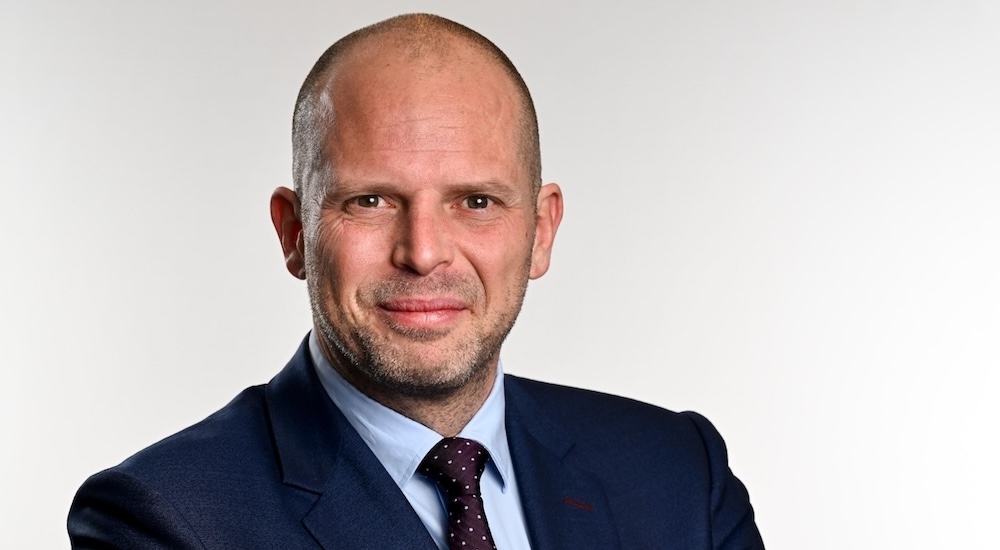 Belçika Savunma ve Dış Ticaret Bakanı Theo Francken �Ayrı Düşüp