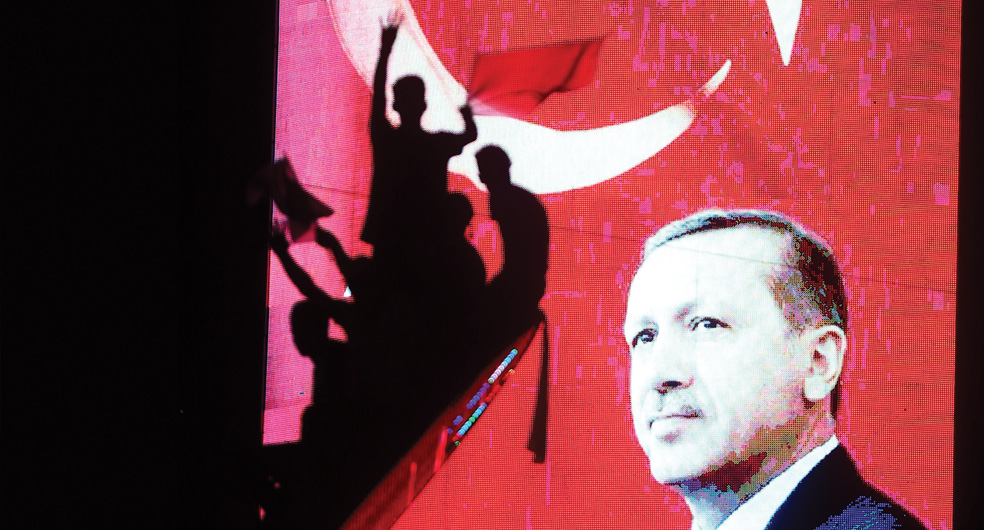 Türkiye Siyasetinde Konjonktür Askeri Darbeler