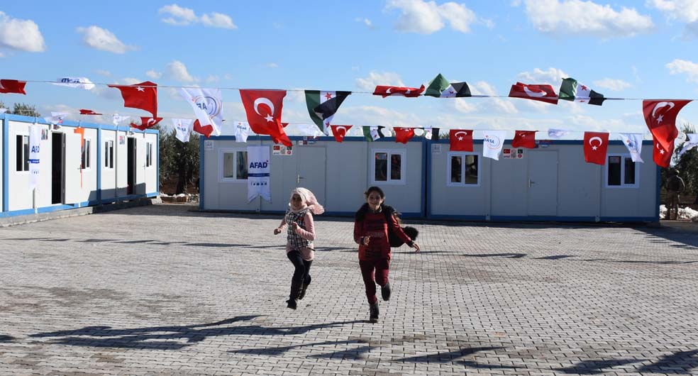 Suriyeli Mülteciler ve Türkiye nin Kamu Diplomasi Stratejisi