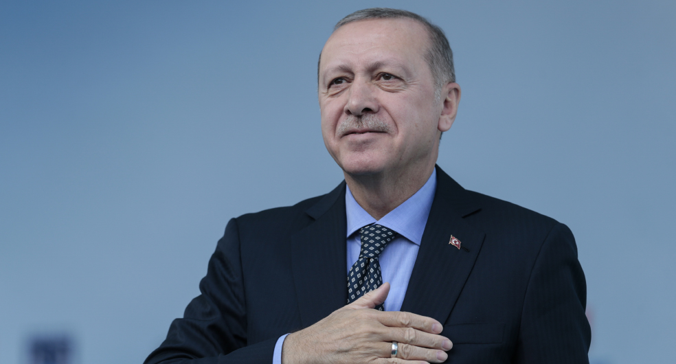 Turk Siyasetinde Ak Parti Devrimi Siyaset Ihsan Aktas Kriter Dergi