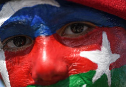 Batı Medyasının Yaklaşımı ve Azerbaycan ın Sevinç Gözyaşları
