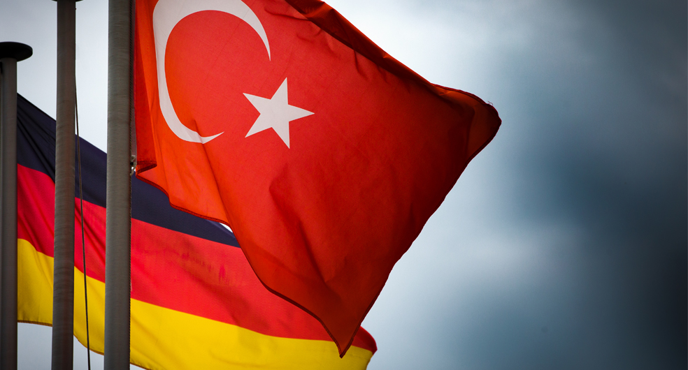 Almanya nın Başarısız Politik Araçları Türkiye deki Alman Kuruluşları