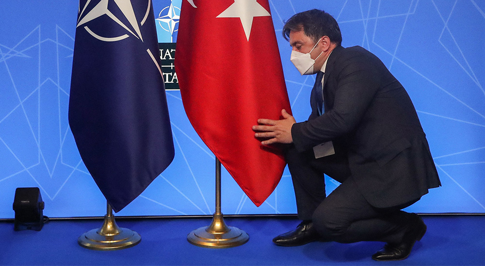 21 Yüzyılda NATO Türkiye ye Ne Sunuyor