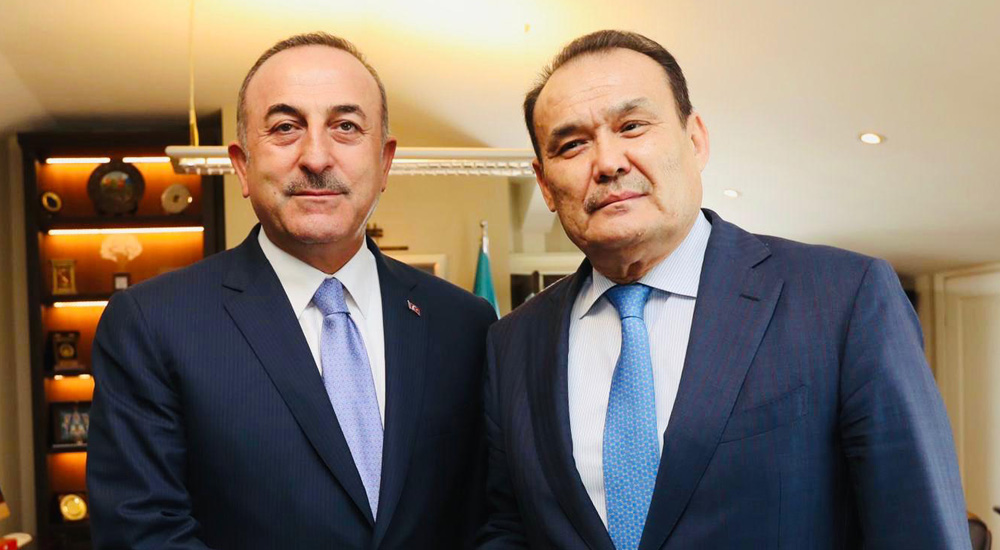 Dışişleri Bakanı Mevlüt Çavuşoğlu ve Türk Konseyi Genel Sekreteri Baghdad Amreyev