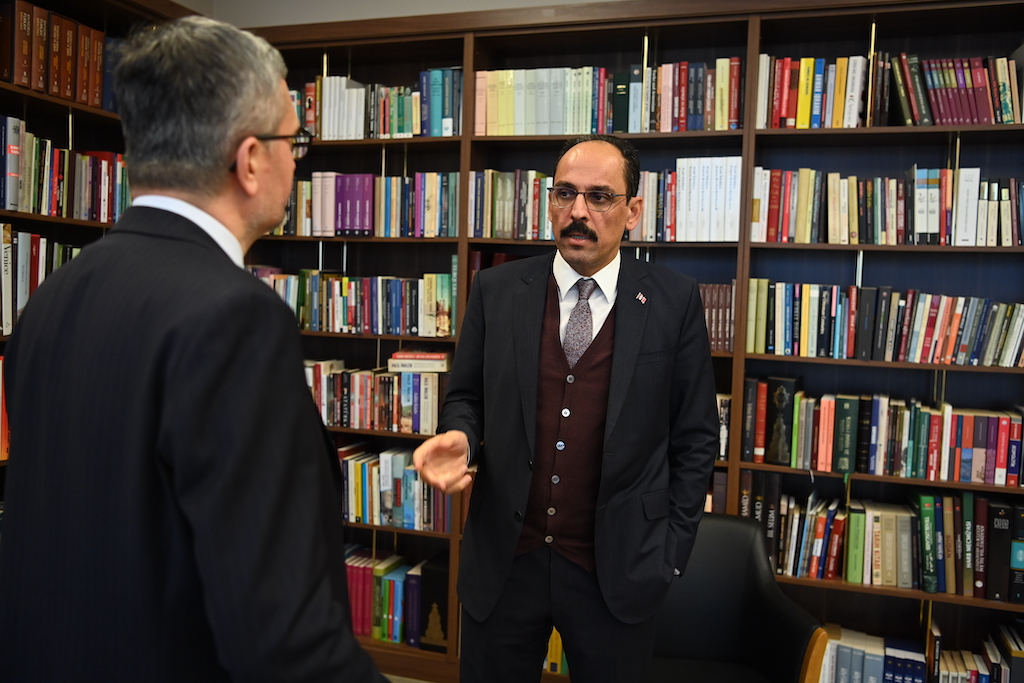Cumhurbaşkanlığı Sözcüsü Büyükelçi İbrahim Kalın ve Kriter Dergisi Genel Yayın Yönetmeni Burhanettin Duran