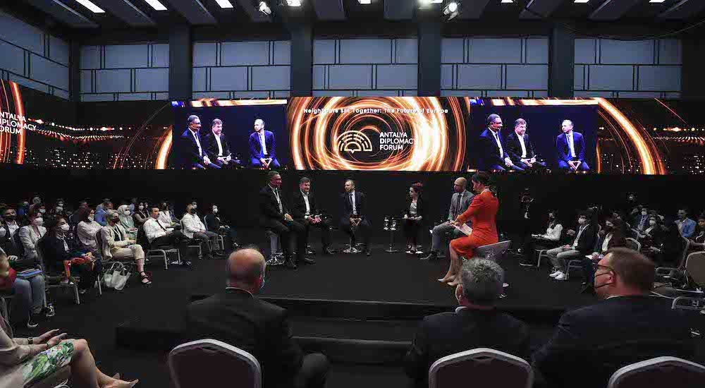 Antalya Diplomasi Forumu Diplomasiyi Yeniden Kurguluyor