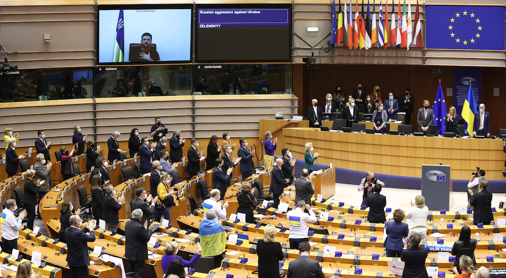 Ukrayna Devlet Başkanı Zelenskiy, Avrupa Parlamentosuna bağlandı