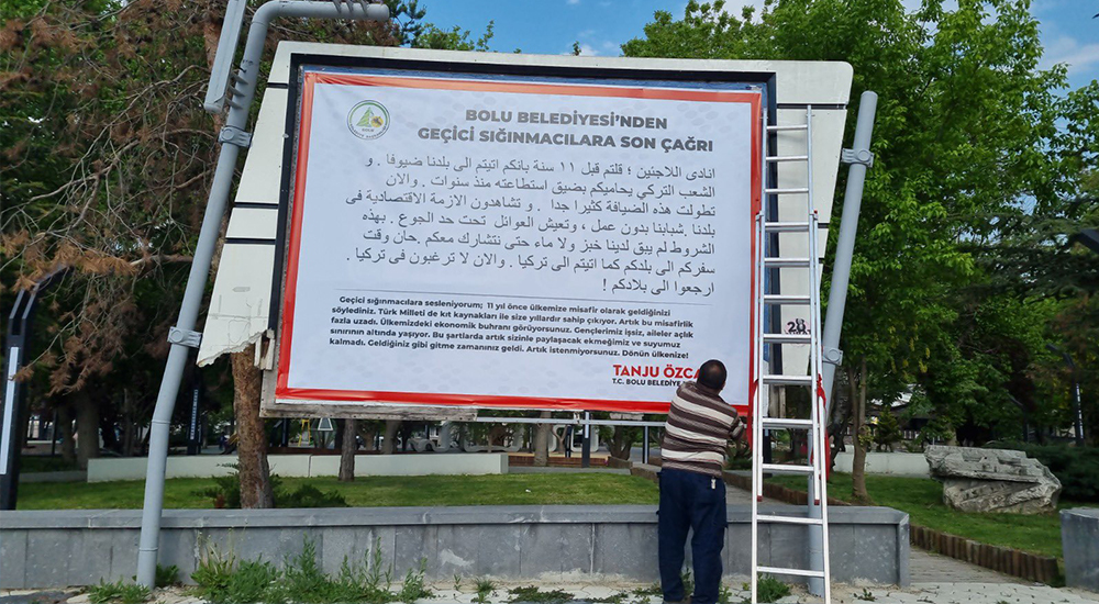 CHP’li Bolu Belediyesi afişleri