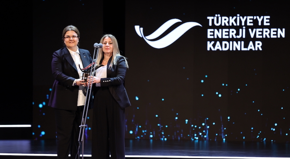 Enerji ve Tabii Kaynaklar Bakanlığı'nın düzenlediği Türkiye'ye Enerji Veren Kadınlar Ödül Töreni