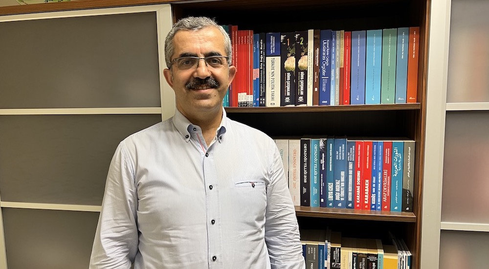 Prof Dr Muhittin Ataman �Büyük Güç Rekabeti Batı Dünyası İçin