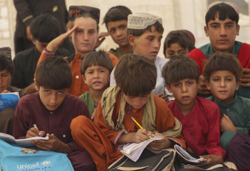 Asya nın Kalbindeki Kriz Afganistan