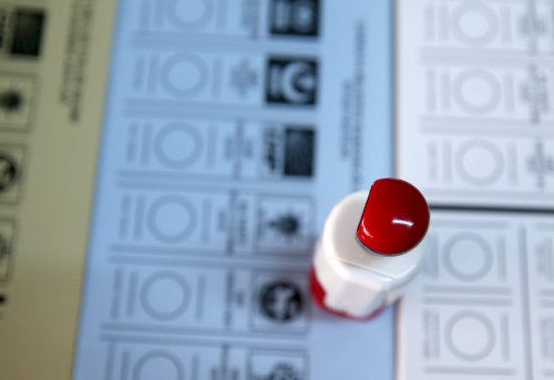 Seçimlere Giderken Türkiye de Siyasi Partiler