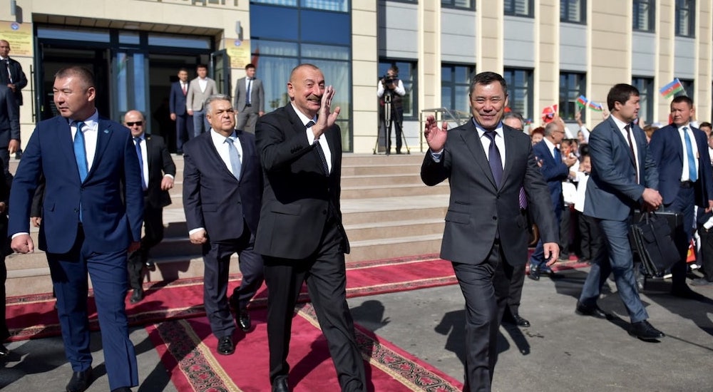 Azerbaycan Cumhurbaşkanı İlham Aliyev ve Kırgızistan Cumhurbaşkanı Sadır Caparov
