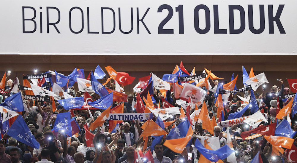 Türkiye Yüzyılı nda AK Parti Hayali Gerçek Yapmak