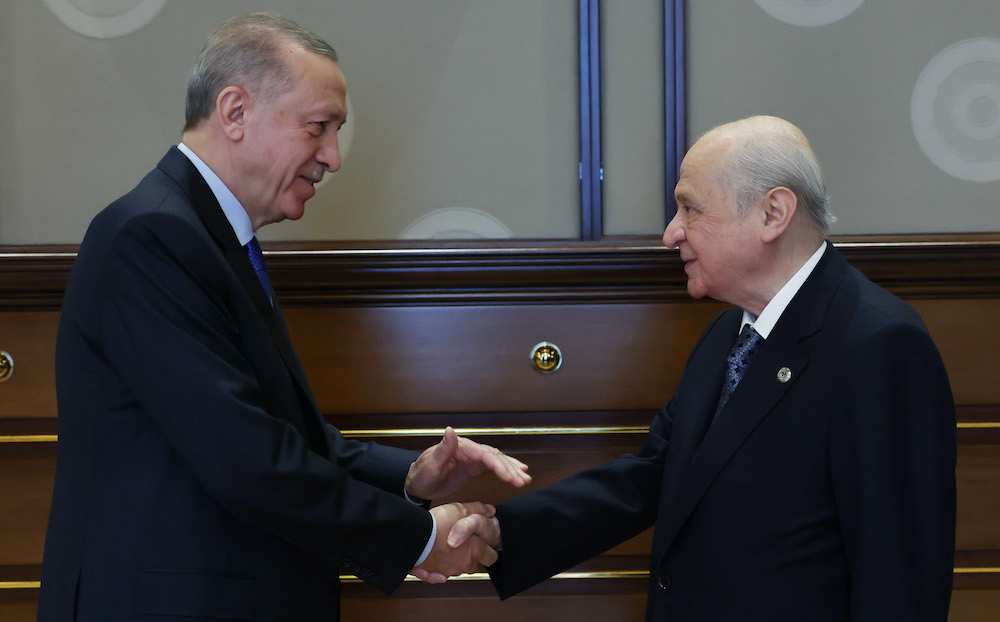 Erdoğan, Bahçeli ile görüştü.