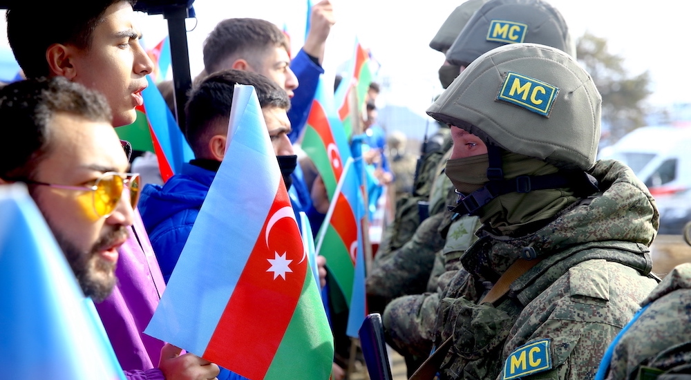 Azerbaycanlı çevreci STK üyeleri 