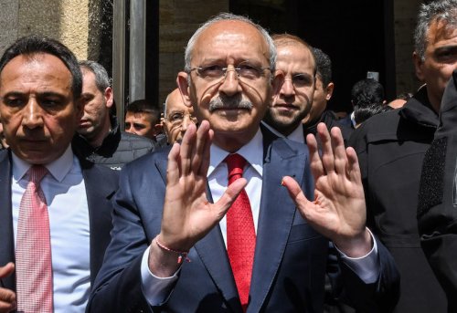 Uyumsuz Kombinden Toplama Liderliğe Kılıçdaroğlu