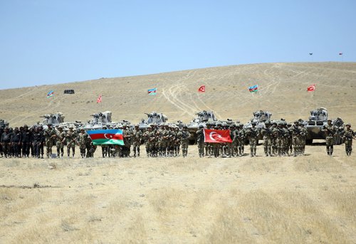 Cumhuriyetin 100 Yılında Türkiye-Azerbaycan İlişkileri Dün Bugün ve Yarın