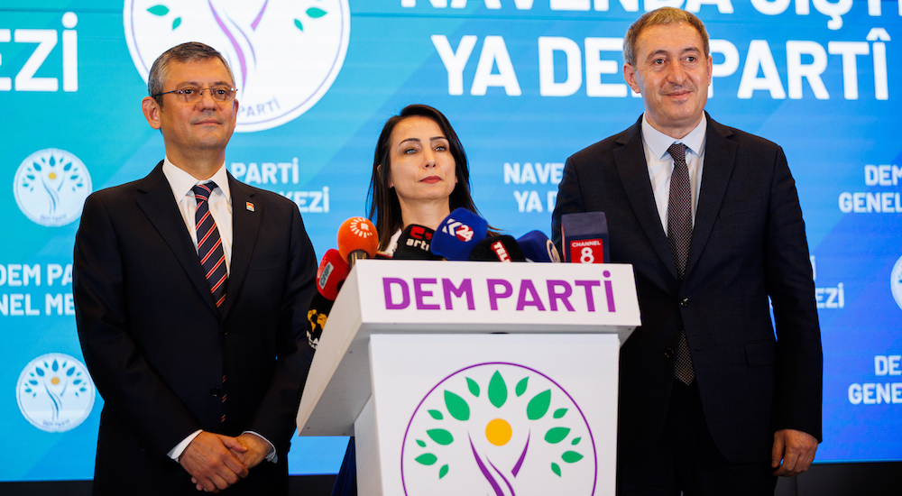 CHP nin Yeni Stratejisi DEM Parti yi Meşrulaştırmak