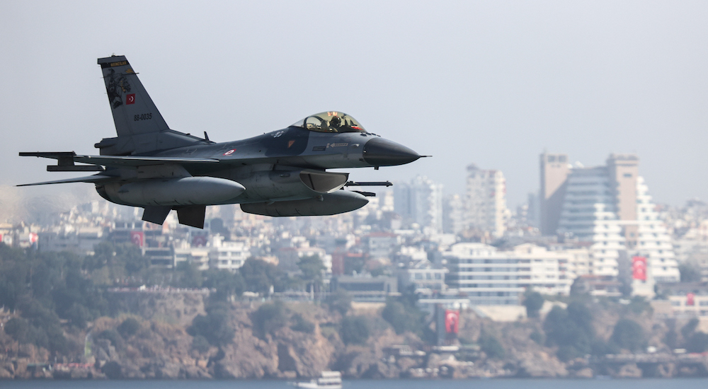 F-16 Anlaşması Sonrası Türk-Amerikan İlişkileri Yeni Bir Sayfa Mümkün mü