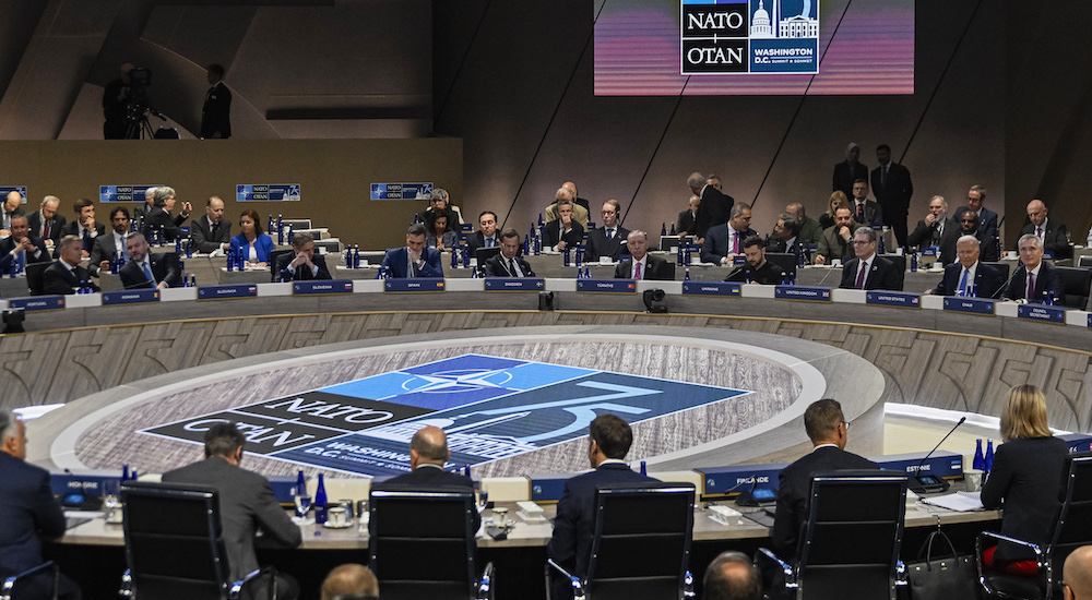 NATO-Ukrayna Konseyi Oturumu
