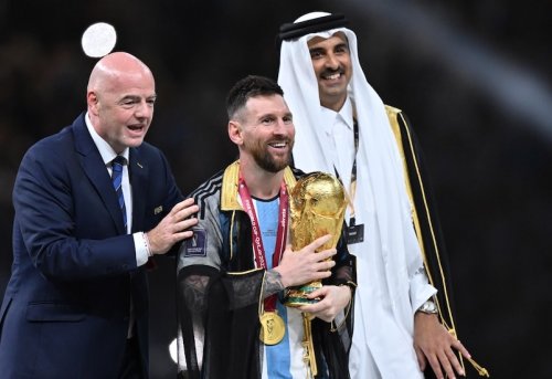 Diplomaside Eğlenceli Bir Yumuşak Güç Alanı Futbol