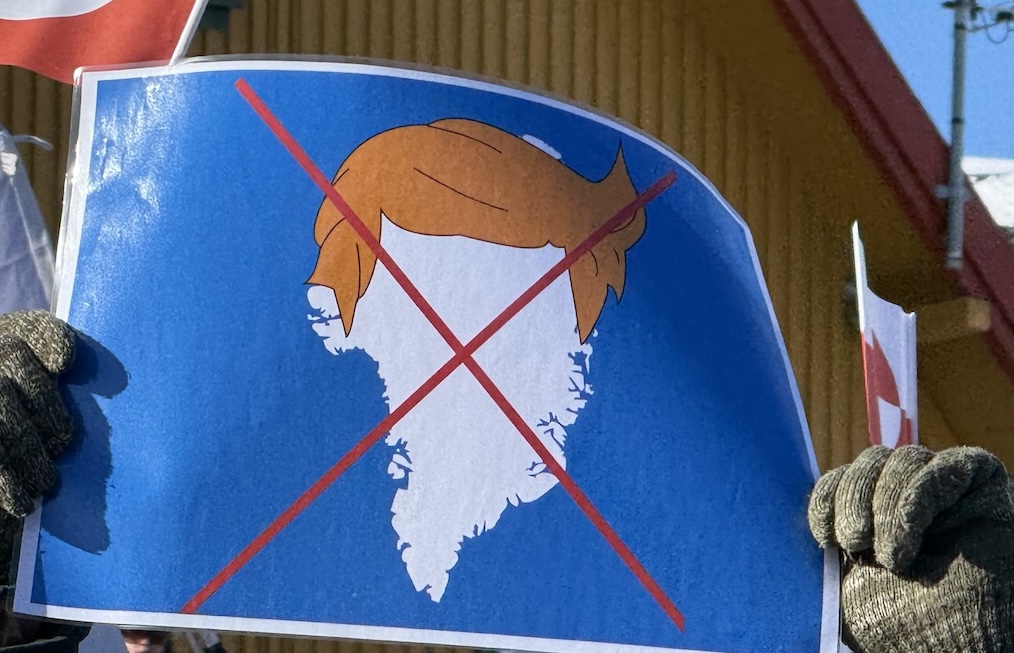 Grönland'da protestocular