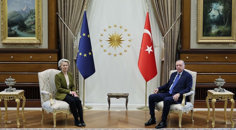 Erdoğan, AB Komisyonu Başkanı ile