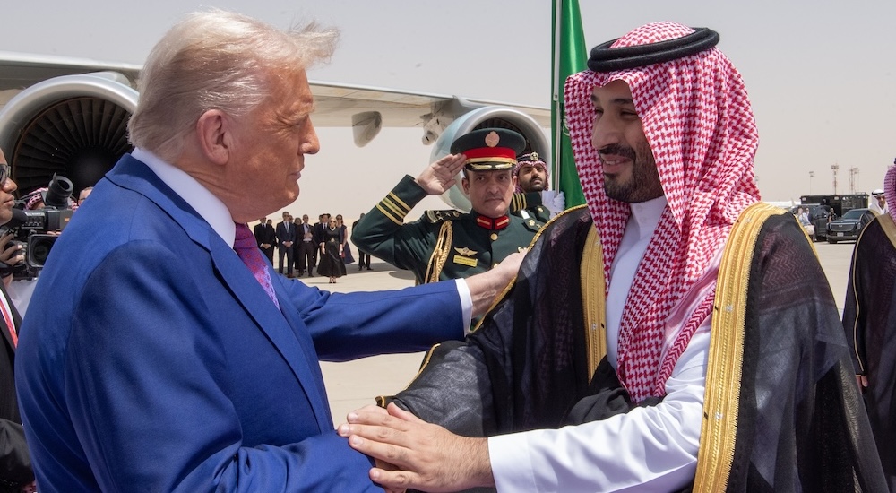 İkinci Trump Dönemi ve Körfez Ziyareti Yerel Bölgesel ve Küresel