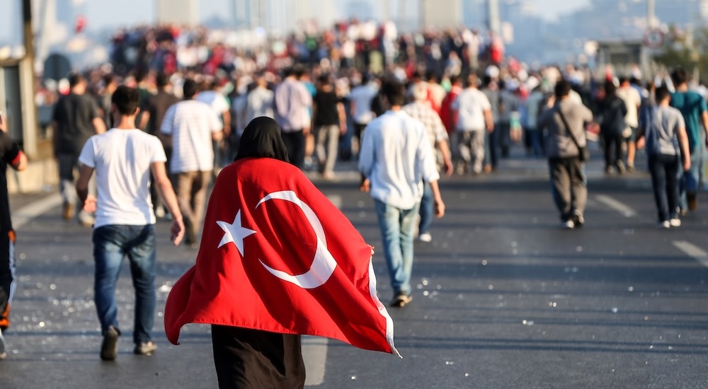 Bir Eski Türkiye Ürünü Olarak FETÖ ve 15 Temmuz Darbe