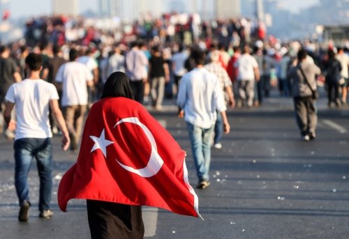 Bir Eski Türkiye Ürünü Olarak FETÖ ve 15 Temmuz Darbe