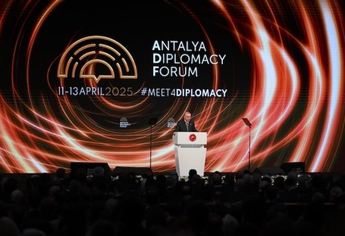 Yeni Dış Politika Vizyonunun Sahnesi Antalya Diplomasi Forumu