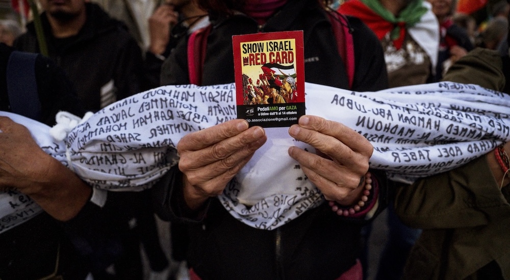  İtalya-İsrail müsabakası öncesinde, İsrail protesto edildi
