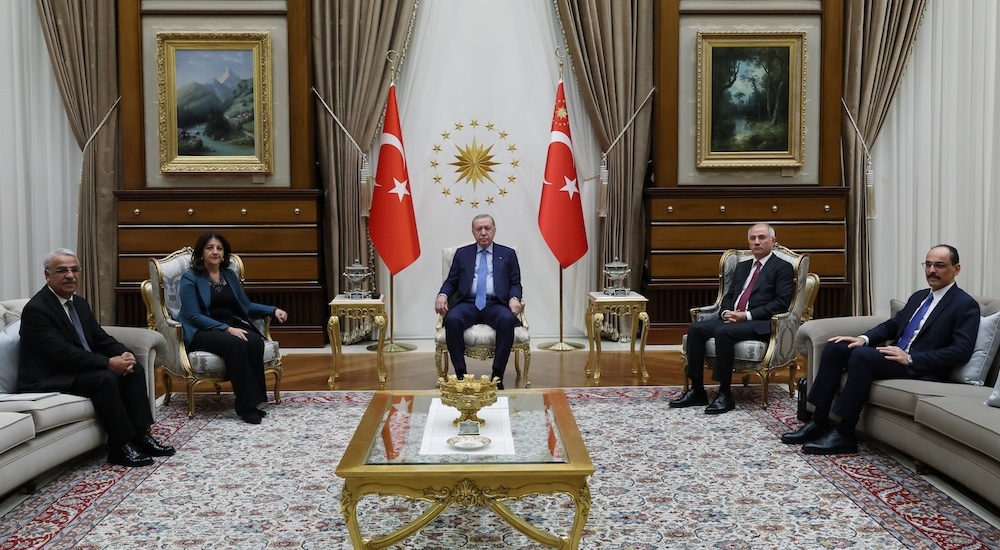 Erdoğan, DEM heyeti ile görüştü