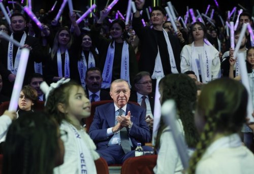 Gençler Neden Erdoğan a Oy Vermesin ki