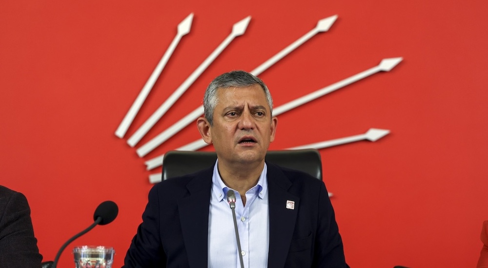 CHP de Yol Ayrımı